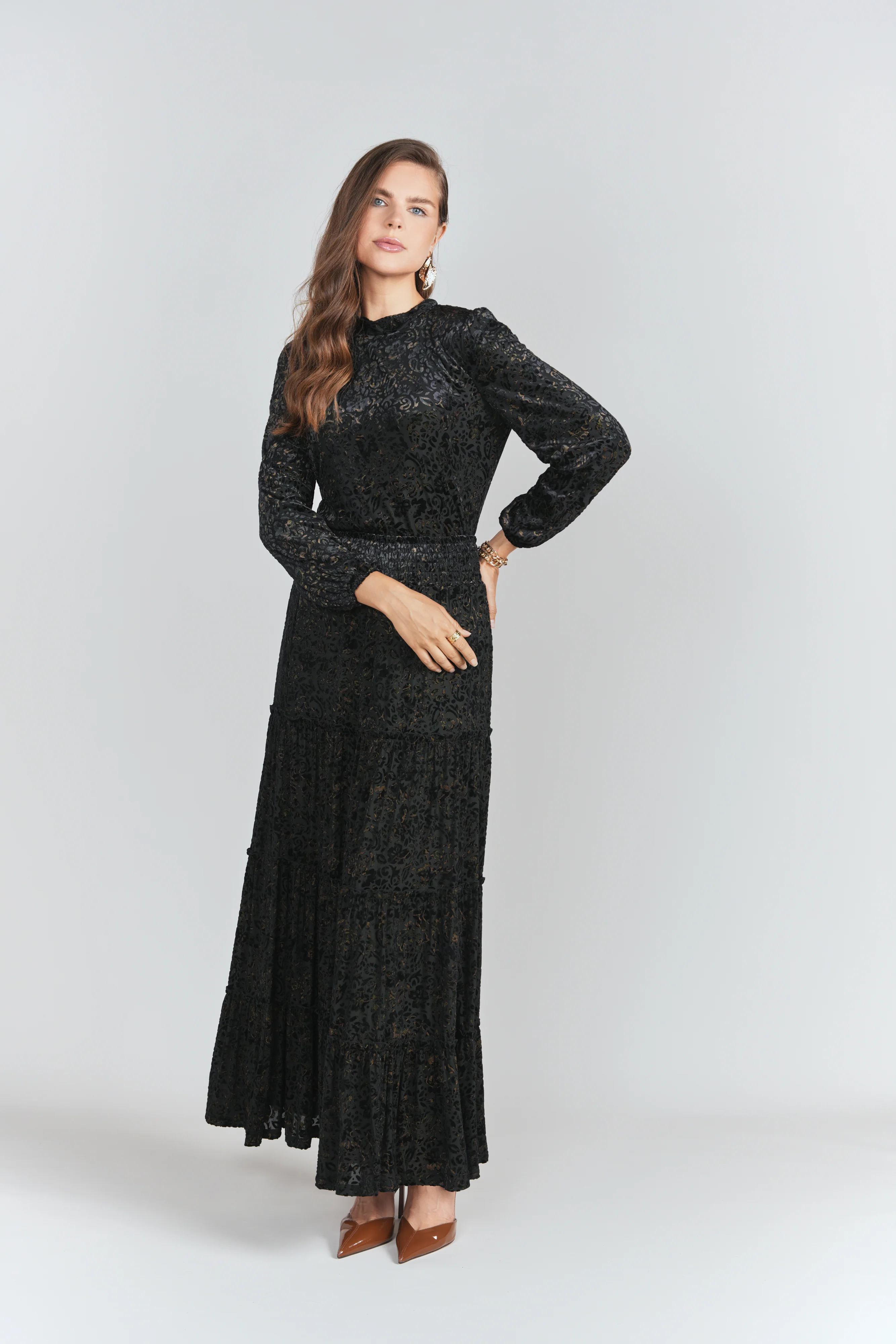 Burnout Velvet Top- Black with Emerald - Image 4