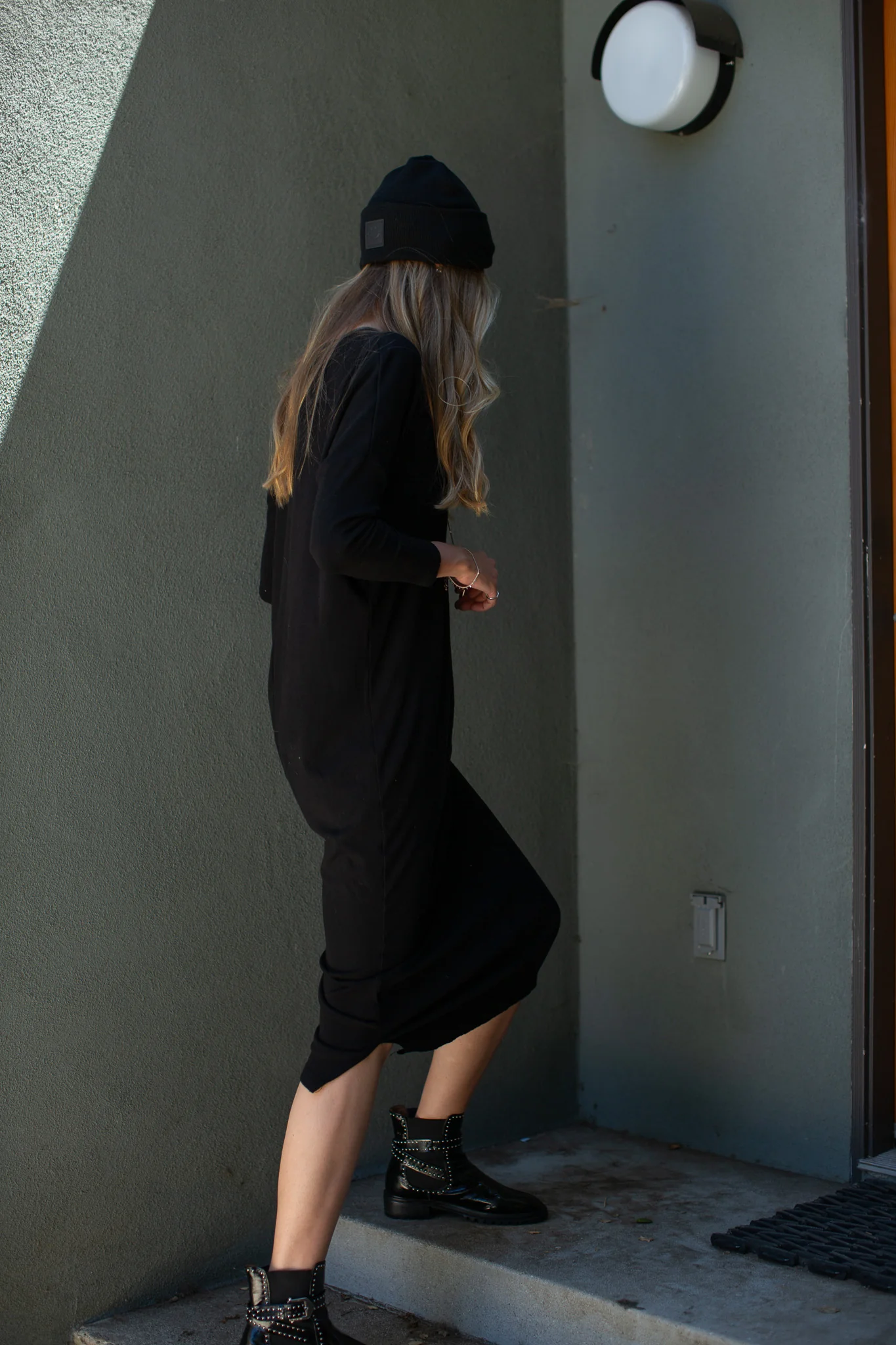 Dolman Sleeve Rib Maxi Dress- Black - Image 4