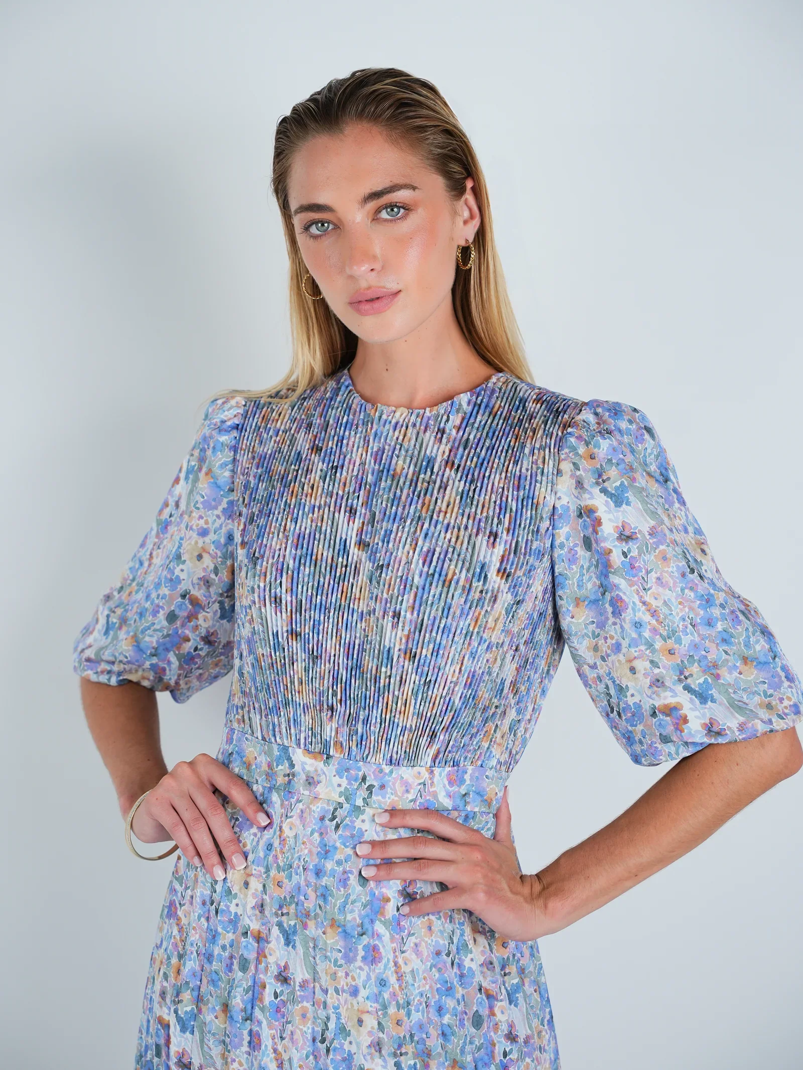 DR4087 Multi Floral Pleated Midi Dress - Image 2