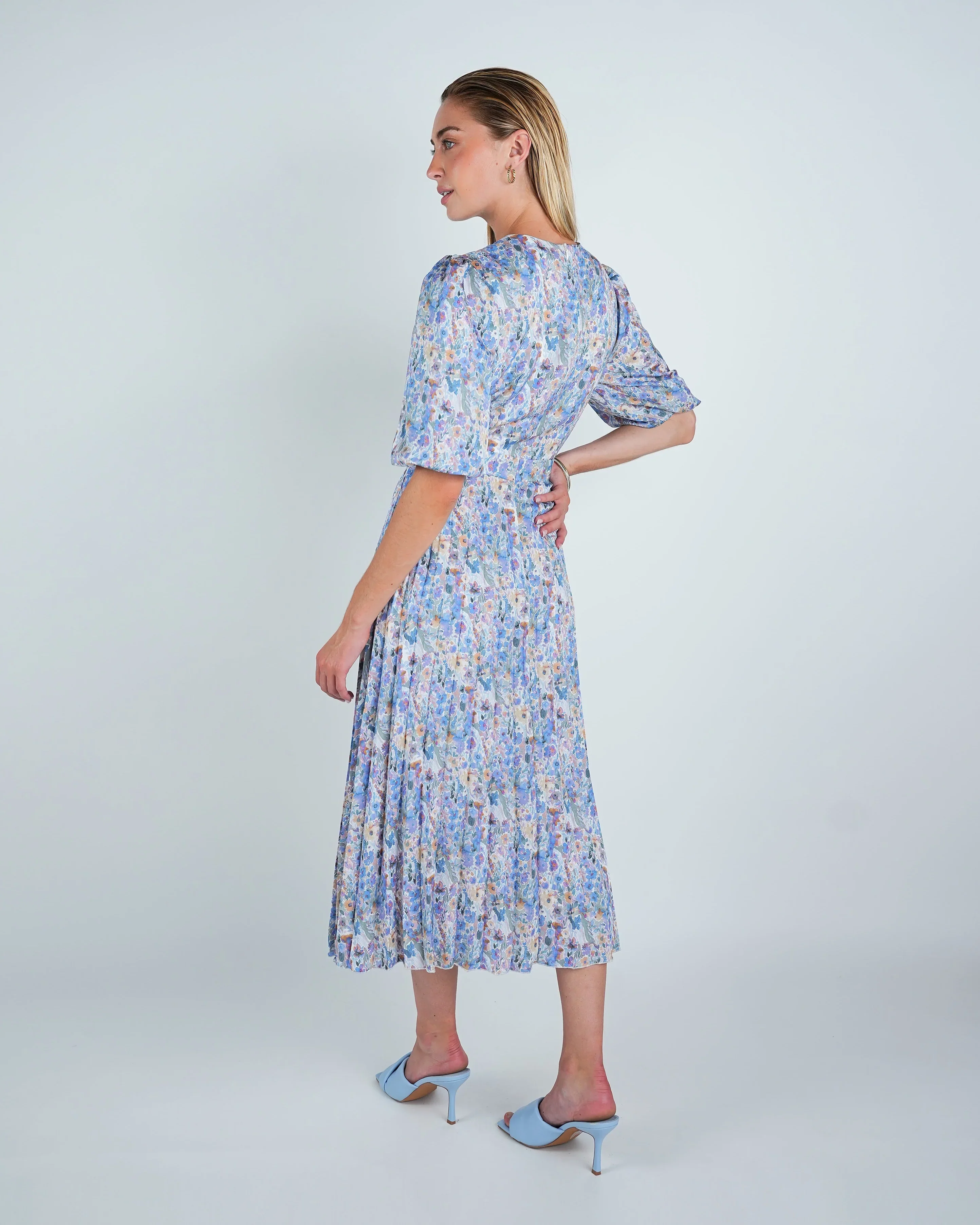 DR4087 Multi Floral Pleated Midi Dress - Image 4