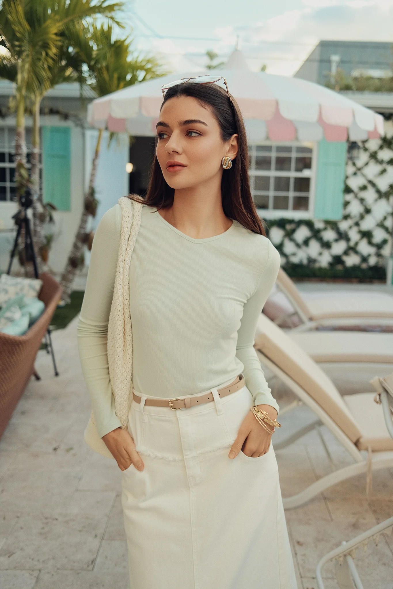 Long Sleeve Ribbed V Neck Tee- Mint