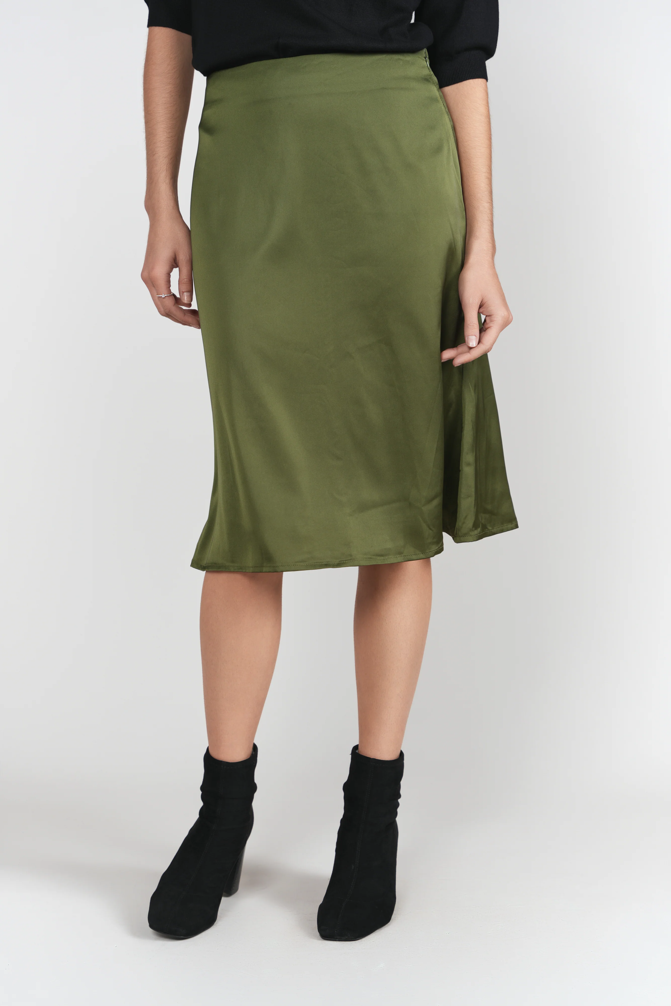 Naomie Slip Skirt 23"- Olive