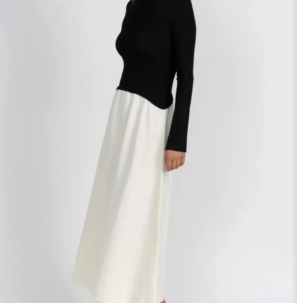 Noel Dress- Black - Image 3