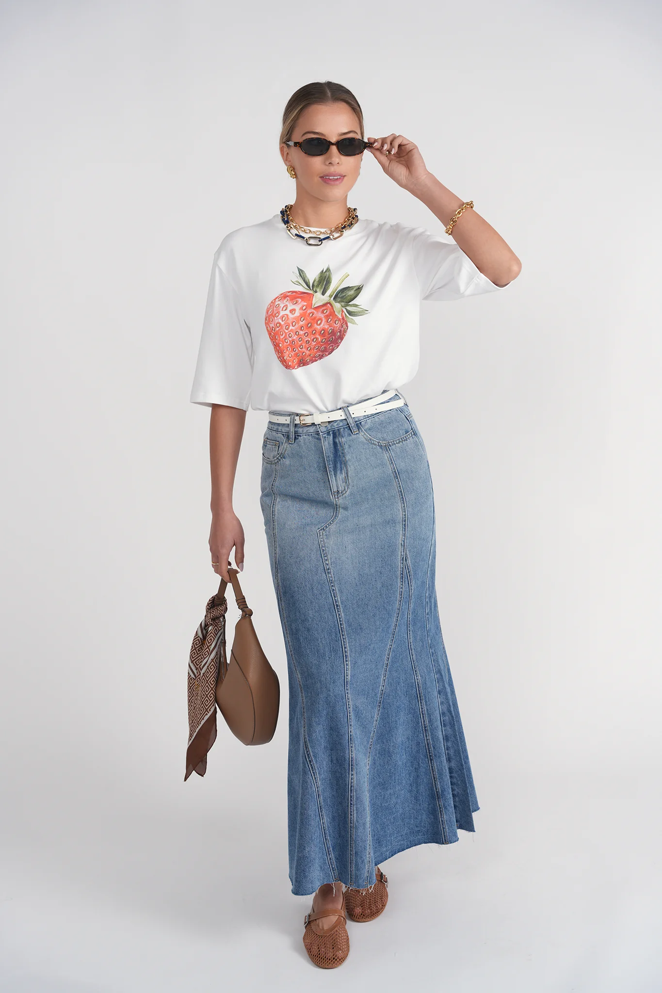 Rivv Skirt- Light Blue Denim (size up 1 size) - Image 3
