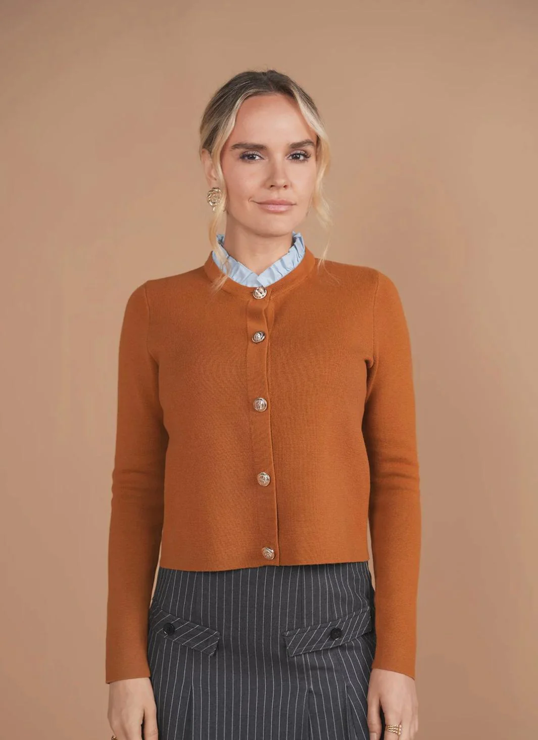 Ruffle Collar Sweater- Tan/Navy