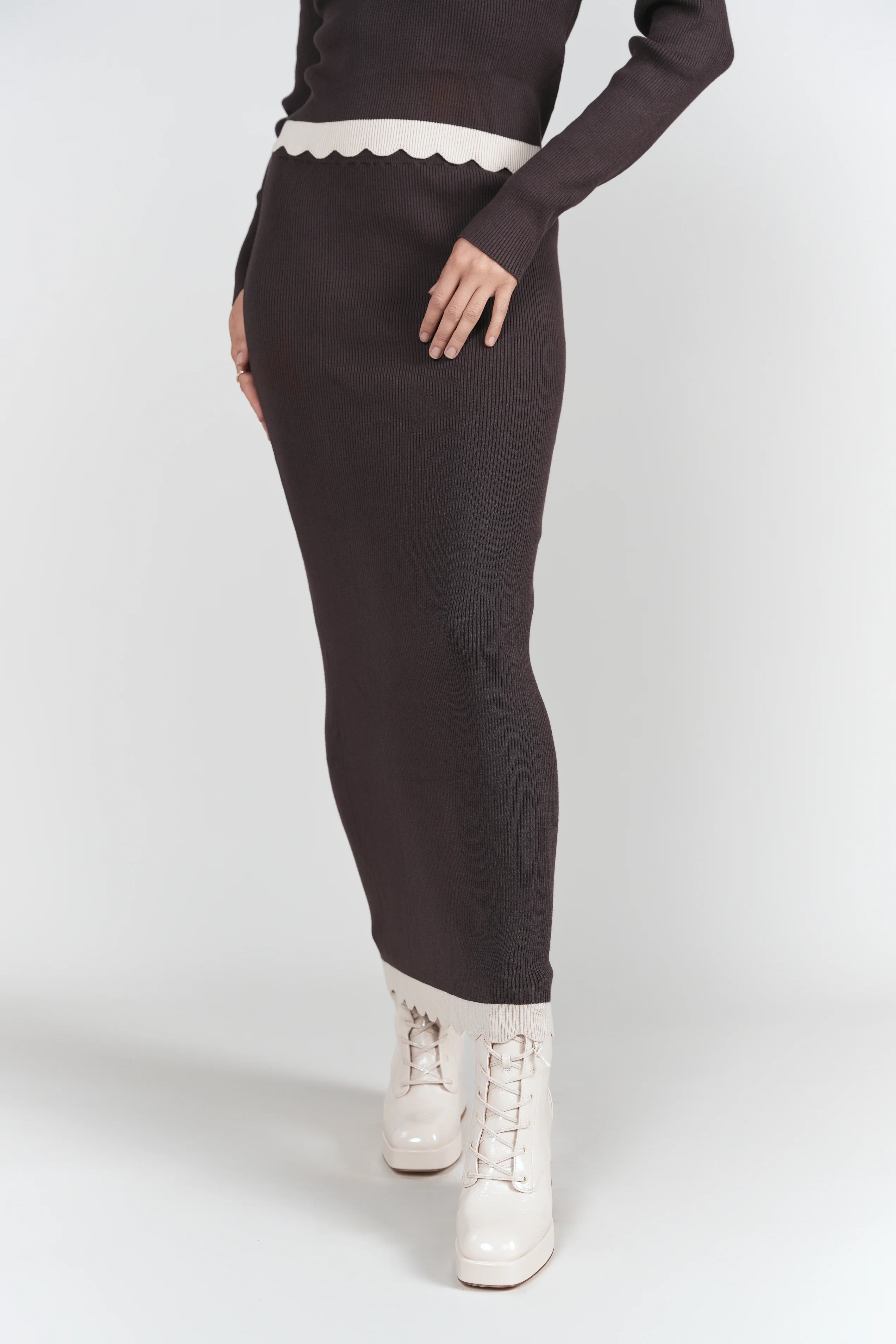 Scalloped Knit Set- Chocolate - Image 3