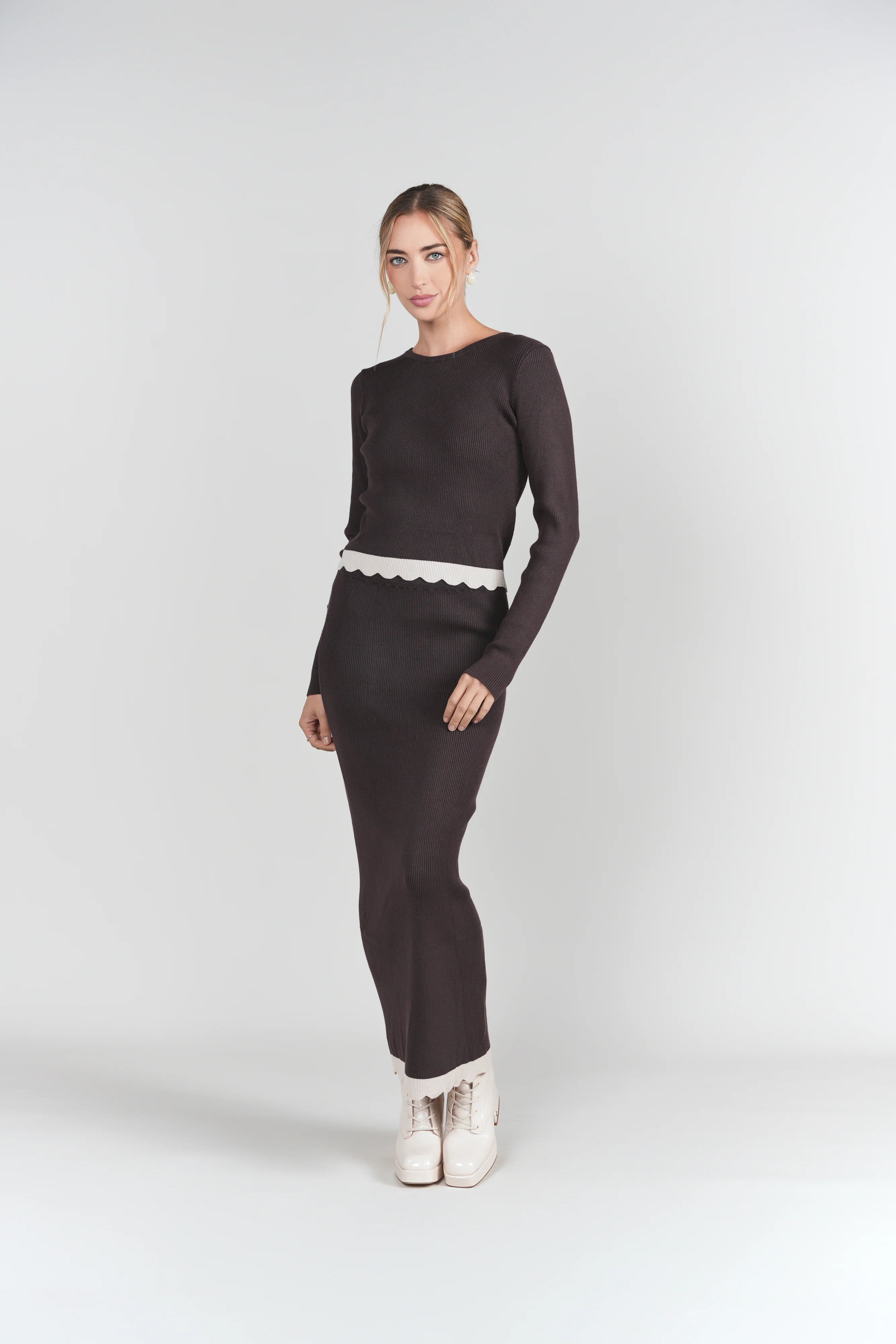 Scalloped Knit Set- Chocolate - Image 4