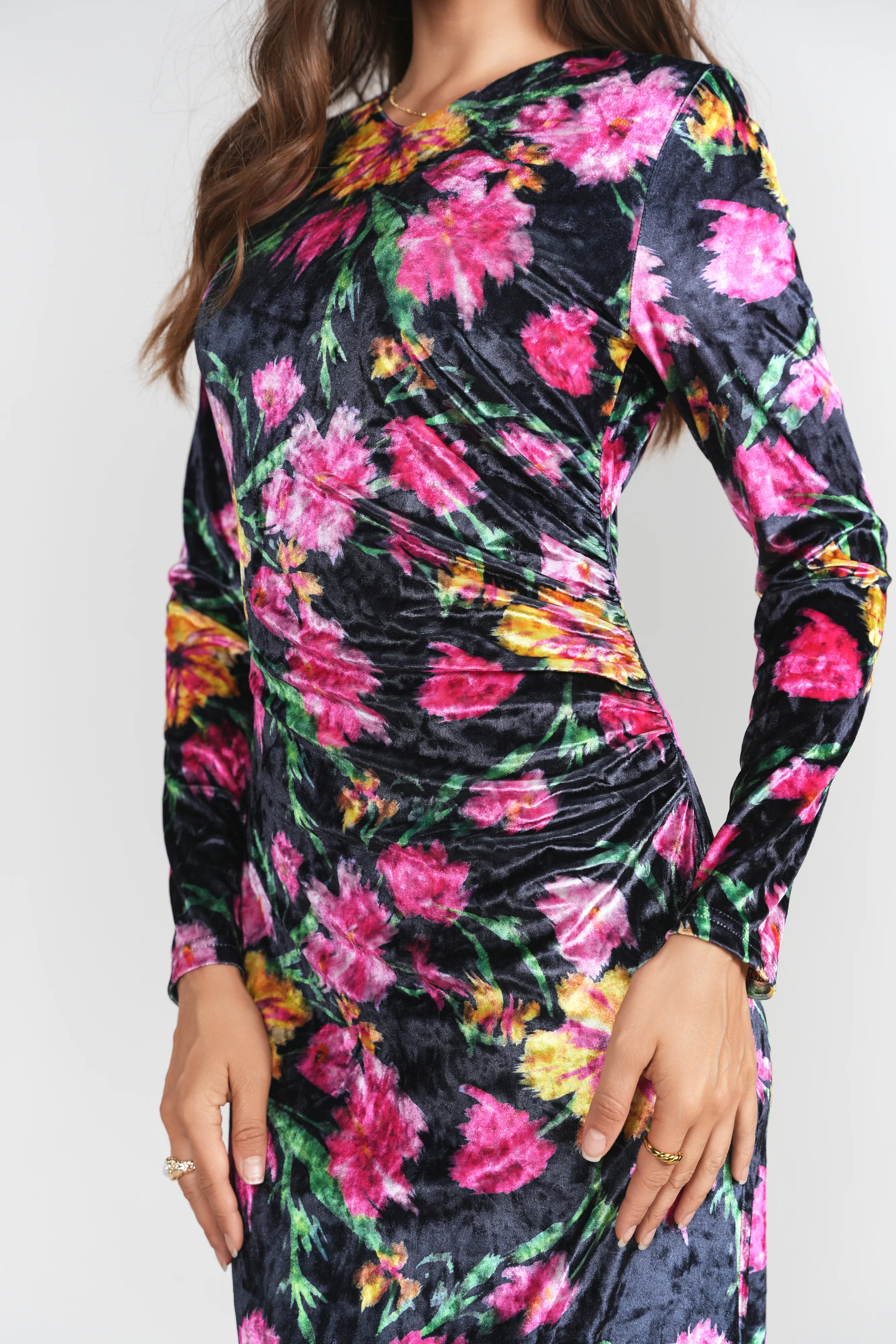 Side Ruched Velvet Dress- Winter Blossom - Image 3