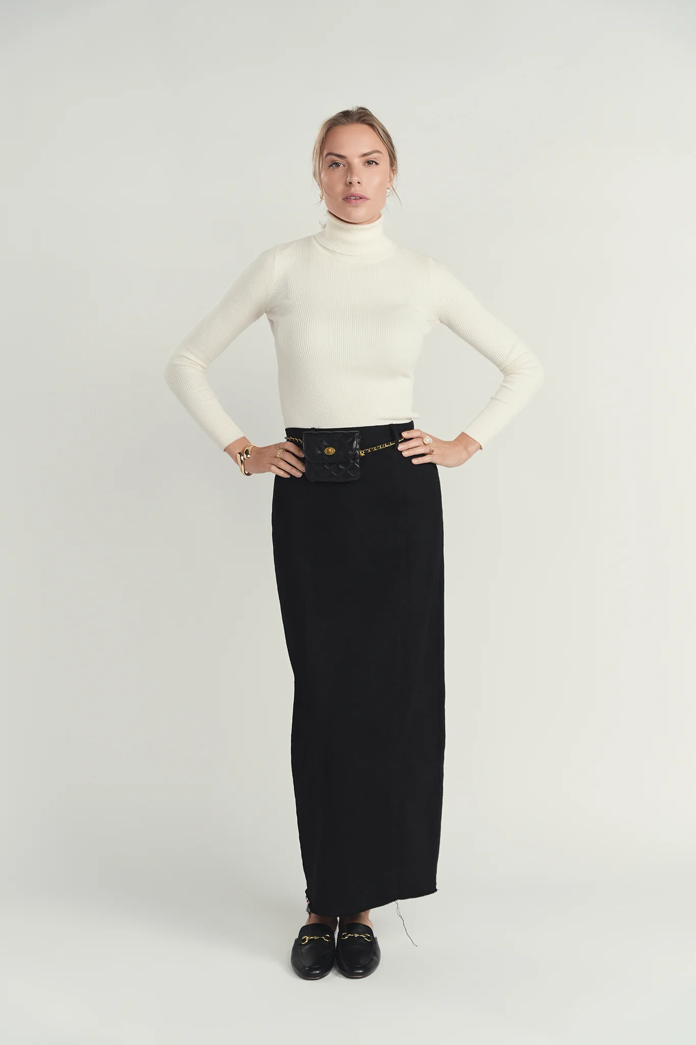 Straight Panel Denim Skirt- Black - Image 2