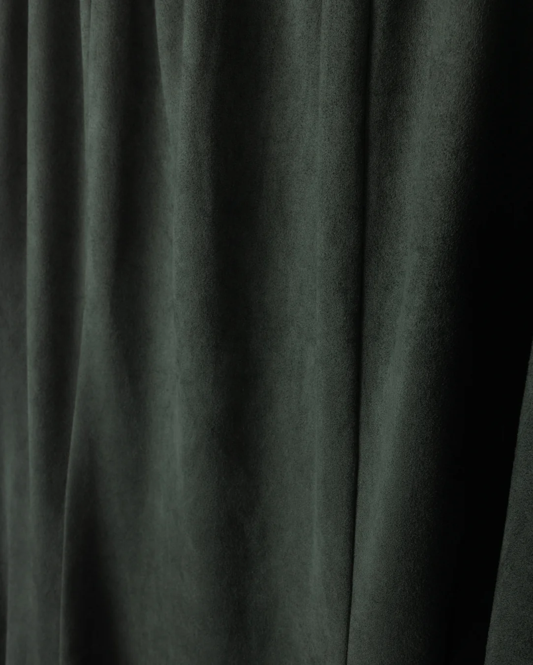 Winder Velvet Cupro Skirt- Green - Image 2